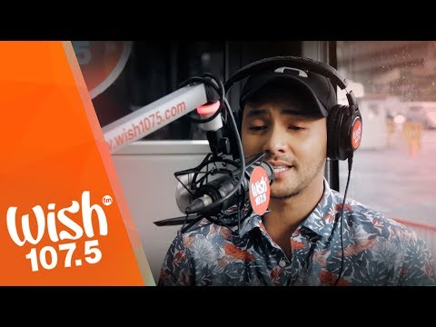 Bryan Termulo performs "Taguan" LIVE on Wish 107.5 Bus