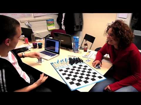 Students playing Raindropchess