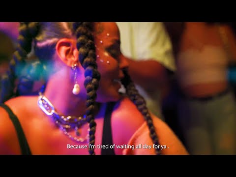 Sasha Chaa - ABRACADABRA (Official Video)