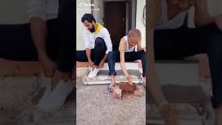 Download lagu FACILE DE CASSER UNE BRIQUE AVEC LA MAIN…???!!! mp3 Download lagu FACILE DE CASSER UNE BRIQUE AVEC LA MAIN…???!!! mp3