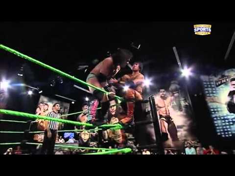 Seth Rollins vs Richie Steamboat