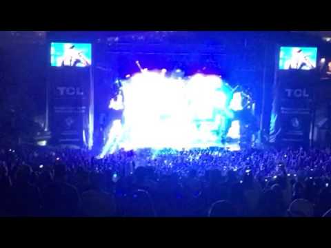 High Road Tour : Snoop Dogg & Wiz Khalifa, Aug 2016 - "See You Again"