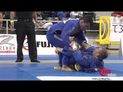Keenan Cornelius vs. Morris Ayala - Abu Dhabi Pro West Coast Trials 2013