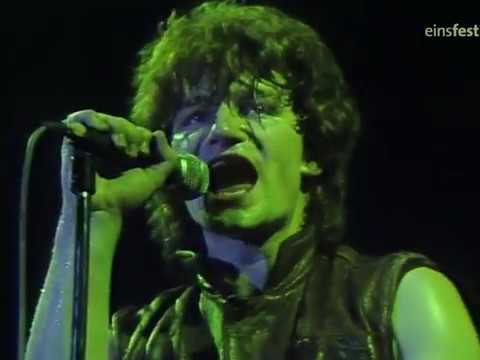U2 - Live in Berlin 1981  (HD REMASTERED)