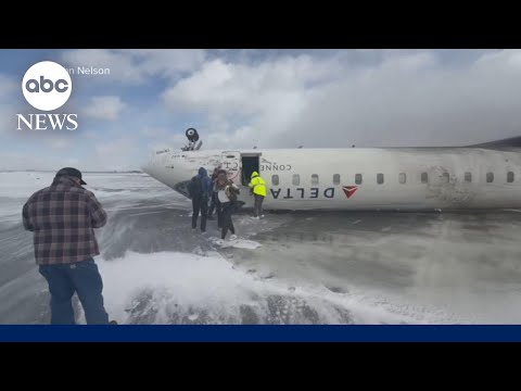 達美航空公司客機墜毀，包括一名兒童在內的 17 人被送往醫院 (17 people, including one child, taken to hospitals after Delta plane crash)
