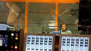 Andrew Bird - Tenuousness (live acoustic exclusive at Condor, Radiorai)