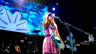 Lenka - &quot;Heart Skips A Beat&quot; - Live In Moscow 02.09.2013