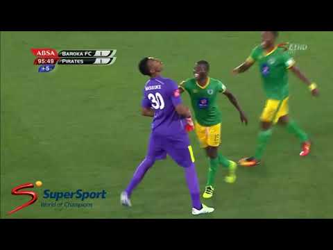 Goleiro da ÁFRICA VAI pra ÁREA  e faz GOLAÇO  DE BICICLETA no último minuto