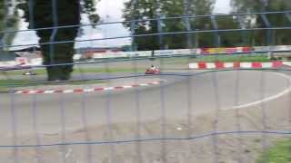 preview picture of video 'Kart Bahn Wohlen 16.08.2012'