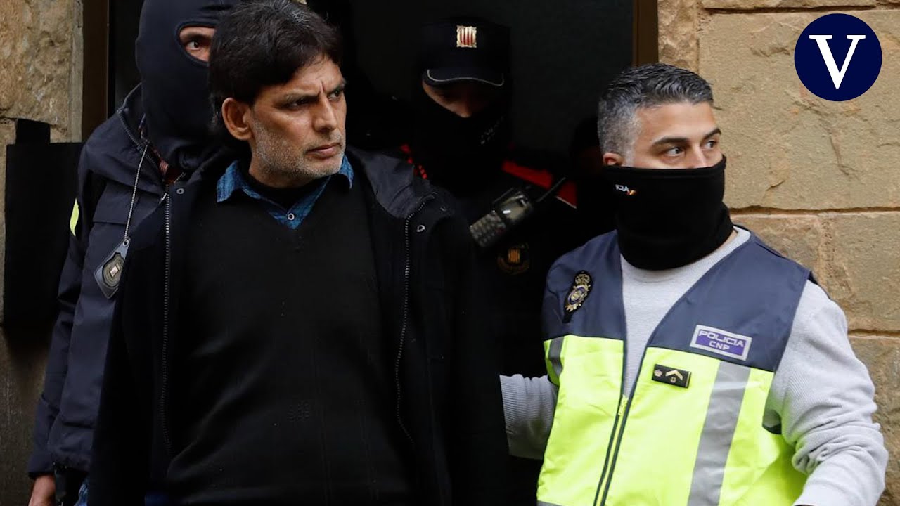 Así ha sido la detención del padre de las dos hermanas asesinadas en Pakistán