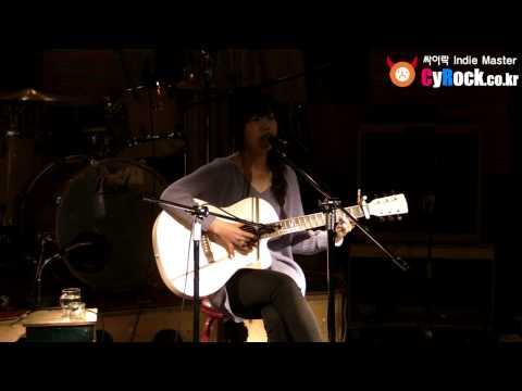 여름에 2 수증기 소녀 @ 빵