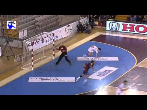Reale Ademar León 26 - F.C. Barcelona 40