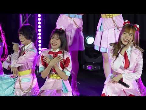 Open World - KhaoSuay Hatobito - Space Idol Pre Stage at Siam Pavalai