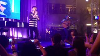 Greyson Chance performs 'Take My Heart'