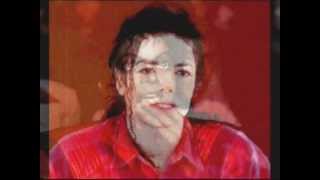 Xiu Xiu - The Girl is Mine (Pale Molester Version)