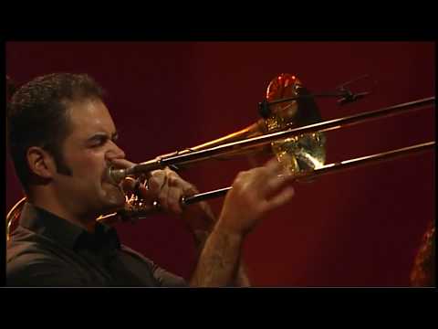 Ala Dos Namorados - A História do Zé Passarinho (Ao Vivo no S.Luiz em 2004)