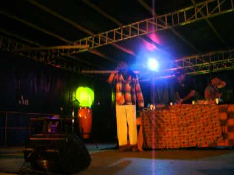 RAY DANIEL REGGAE JAMAICA CONCERT SUD FRANCE 14 JUILLET2012