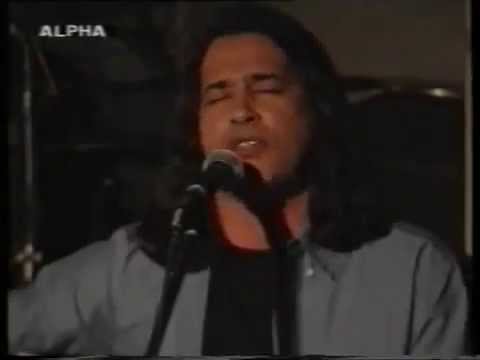 Tou Paradeisou Lemonia Pandelis Thalassinos live English caps