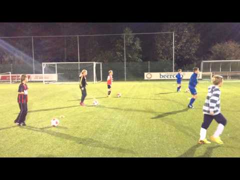 Interne voetbal School BVCB i.s.m. global Techniques Coerver