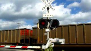 preview picture of video 'Another UP Freight Through Terre Haute, IN'