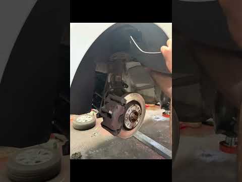 Citron c3 2014 1.00 litre NSF shocker coil spring’Top mount with Linkbar and front disc and pads