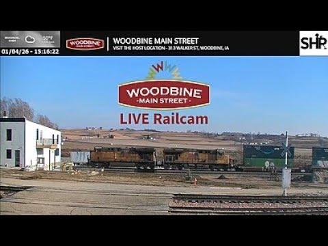 Live webcam view of Woodbine Main Street Railcam