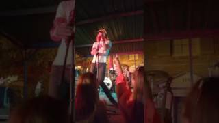 Bucky Covington singing American Friday Night