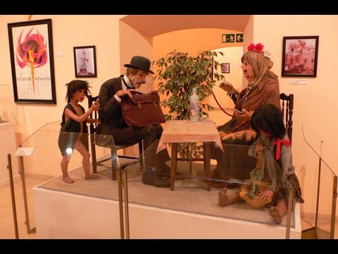 Places to see in ( Valencia - Spain ) Fallas Museum