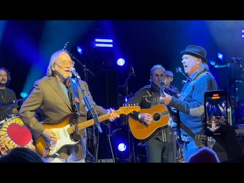 Stephen Stills w/ Neil Young "For What It's Worth", Greek Theatre, Los Angeles, CA 4.26.25