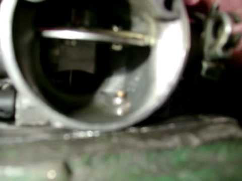 pompka pezyspieszacza gaźnik honda ft 500