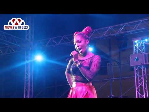 Feli Nuna’s performance at 2018 AFRIMA concert