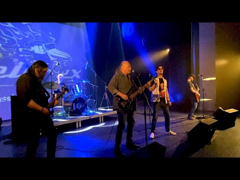 Play Video Youtube Video