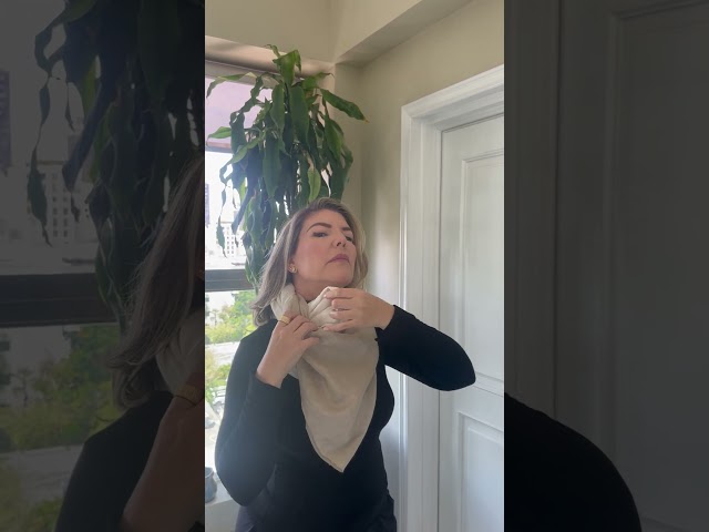 Vídeo relacionado con Result R146x - Bufanda para Aficionados, Unisex, R146X, Rojo/Blanco, Talla única
