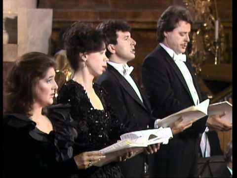 Mozart Requiem Bernstein 06. Recordare.mpg