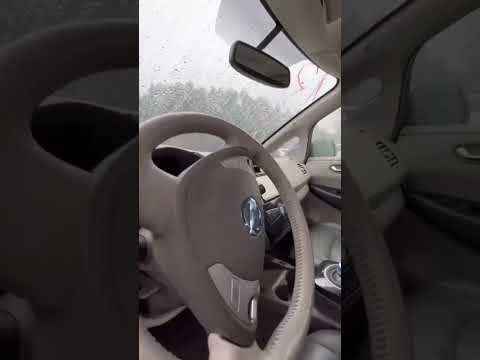Автомобиль NISSAN LEAF 2012 | GrandCar Автомобиль NISSAN LEAF 2012 | GrandCar