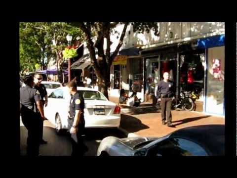 Police work in public, Miami, 30 December 2011