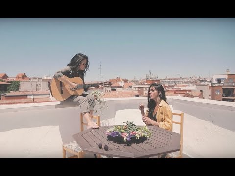 Sandra Bernardo y Natalia Doco - Quédate Luna / Respira