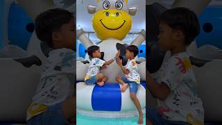Download lagu Ketawanya renyah banget❤️‍🔥😂 #fyp #shorts #funny mp3