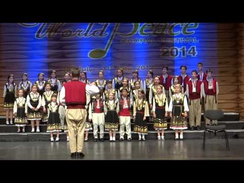 Изпълнение на детска вокално-театрална формация "Таласъмче" във Виена