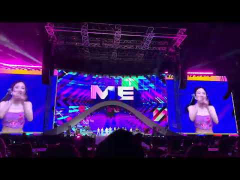 230610 TWICE - TALK THAT TALK - 5TH WORLD TOUR READY TO BE LA