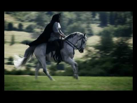 Most přes minulost - Bára Basiková & Lucia Šoralová (2009)