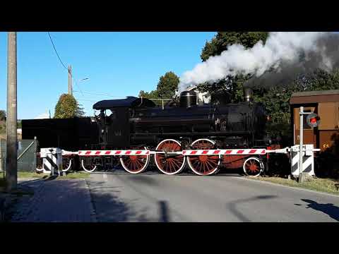 Passaggio a livello Castagnole delle Lanze
