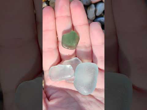 ricerca di vetrini e rumore del mare #asmr #beach #asmrbeach #relax #nature