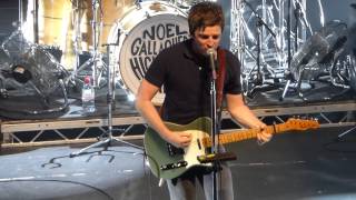 Noel Gallagher&#39;s High Flying Birds - Digsy&#39;s Dinner live @ The Warfield, SF - May 18, 2015