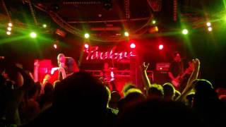 Converge interpretando &quot;A Glacial Pace&quot;, Madrid Sala Penélope 18 de junio 2016