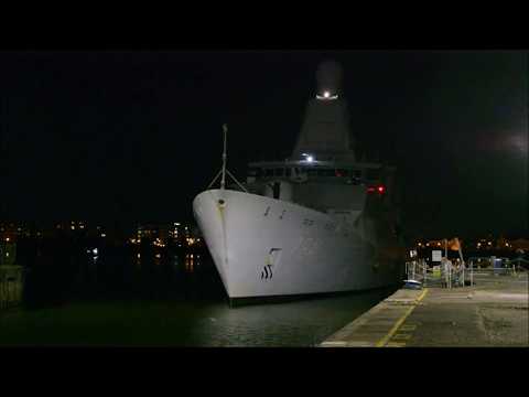 Timelapse of HNLMS Zeeland arriving at KGV Lock 08-09-19