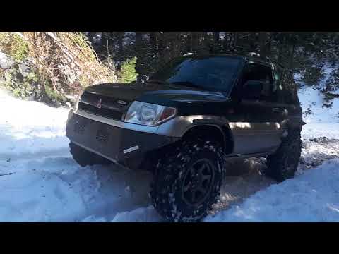 Mitsubishi Pinin snow drive