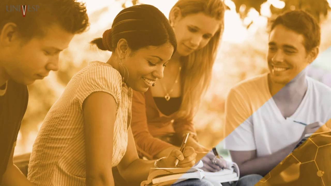 LIBRAS - Aula 11 - A linguística das línguas de Sinais II - Processos de Formação e Modific