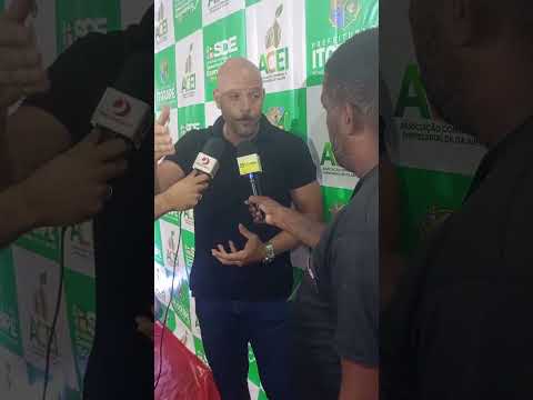 entrevistou o prefeito Léo da capoeira da cidade de Itajuípe Bahia repórter bocão
