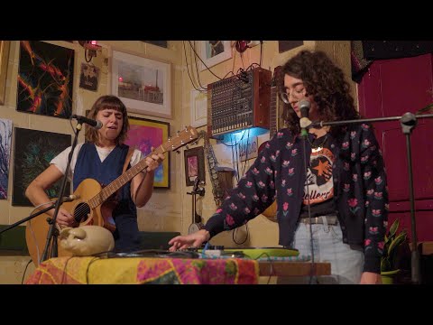 Backdoor Jam #46:  Fuzzhoneys